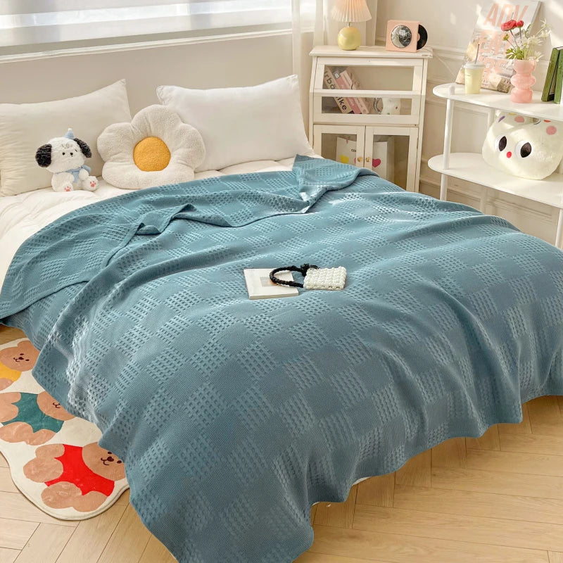 Battilo Cotton Throw Blanket