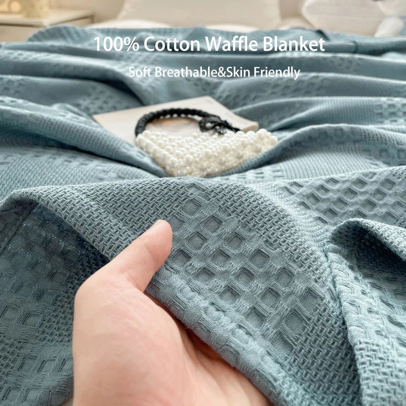 Battilo Cotton Throw Blanket