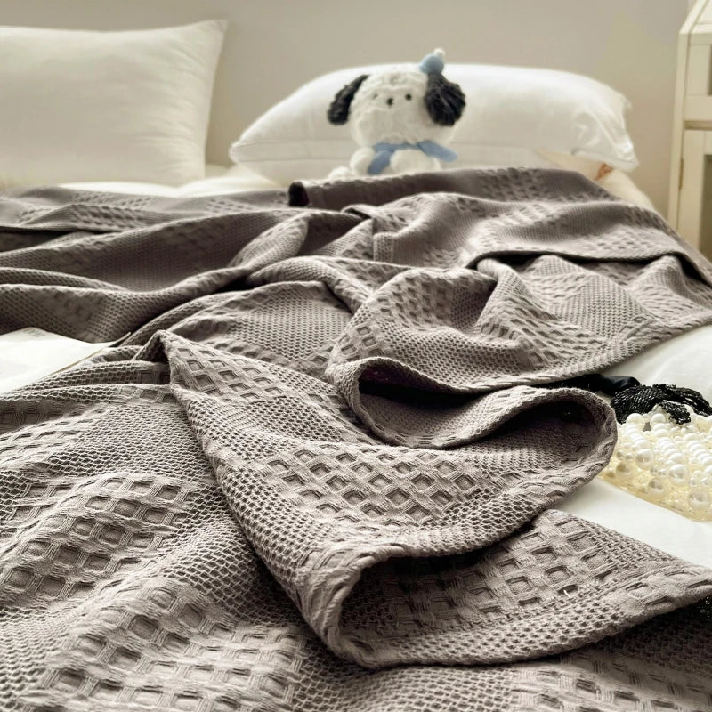 Battilo Cotton Throw Blanket