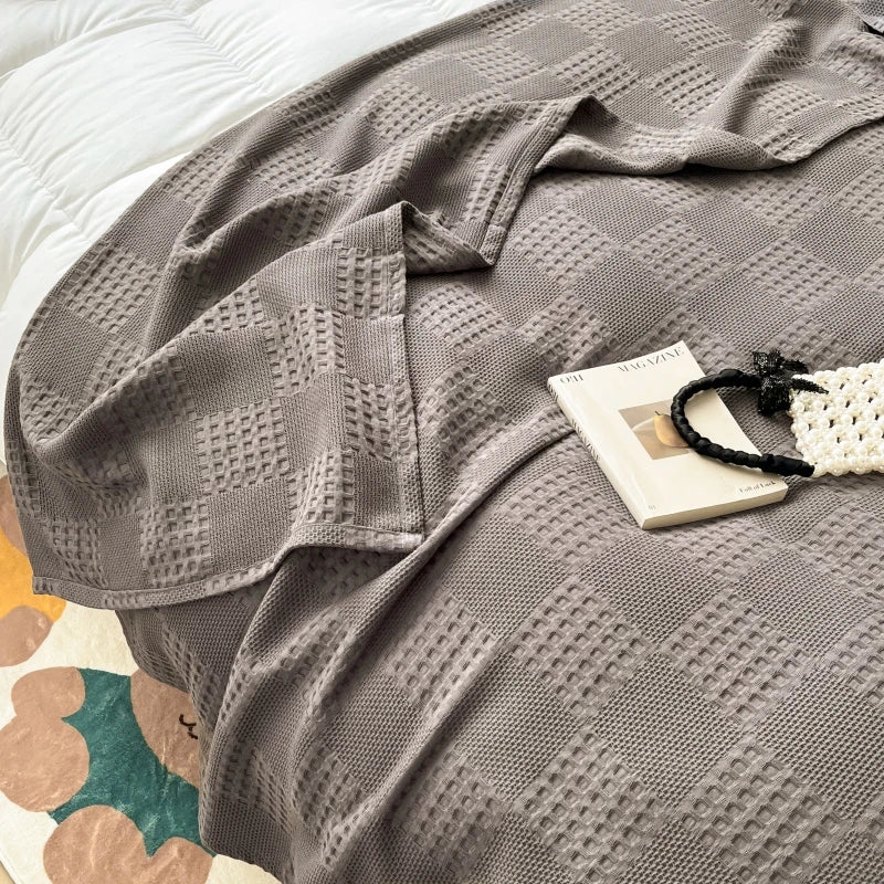 Battilo Cotton Throw Blanket