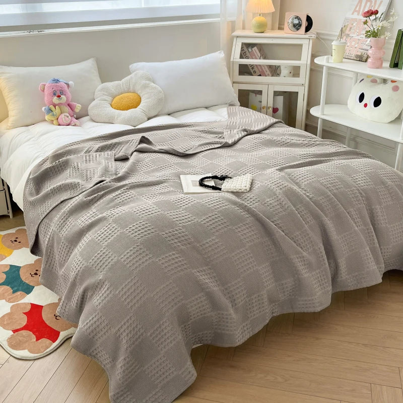 Battilo Cotton Throw Blanket