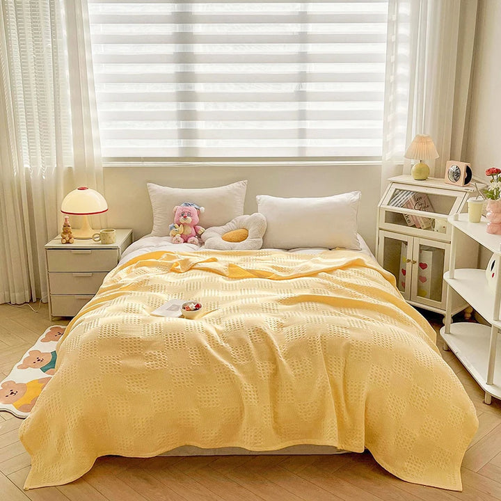 Battilo Cotton Throw Blanket