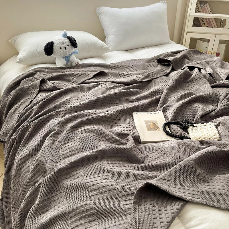 Battilo Cotton Throw Blanket