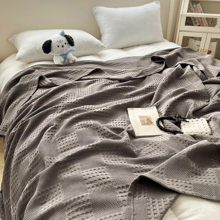 Battilo Cotton Throw Blanket