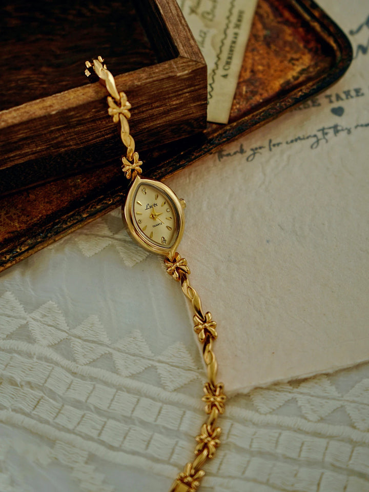 French Retro Women's Watch – Gold Small Dial, Elegant & Waterproof Bracelet
