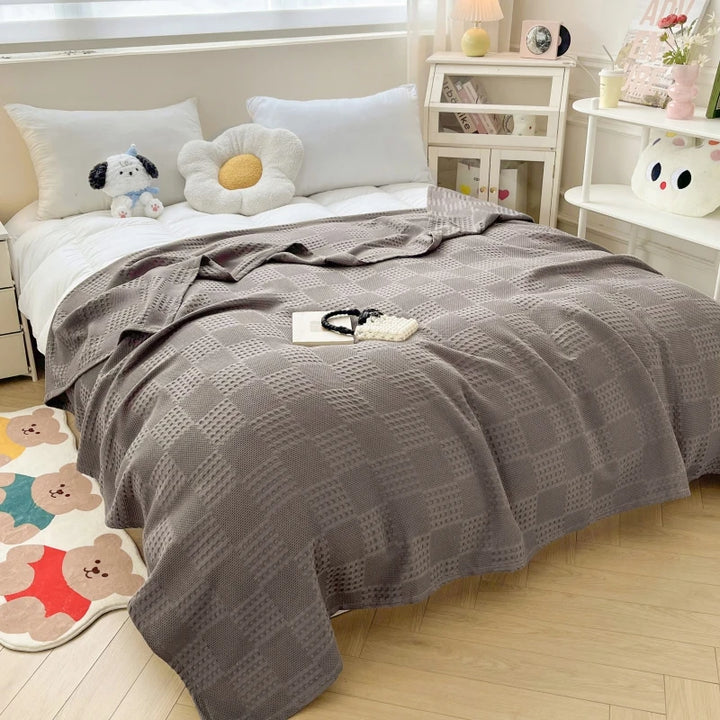 Battilo Cotton Throw Blanket