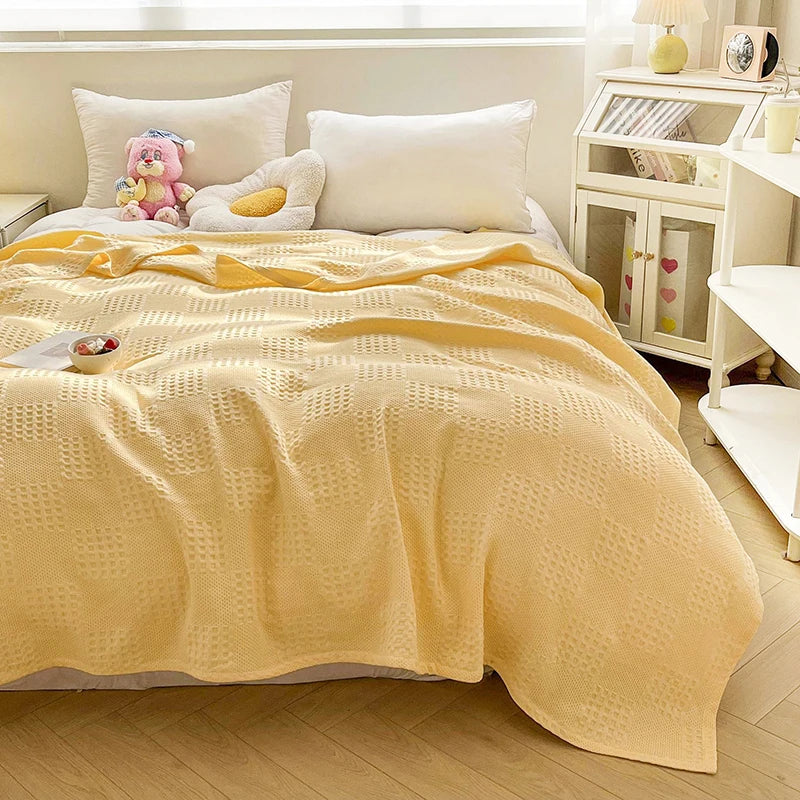 Battilo Cotton Throw Blanket