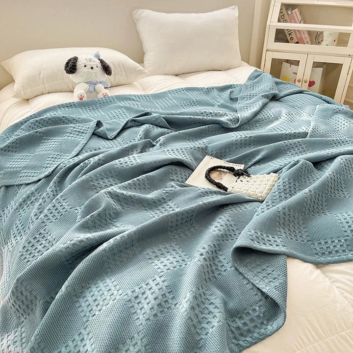 Battilo Cotton Throw Blanket