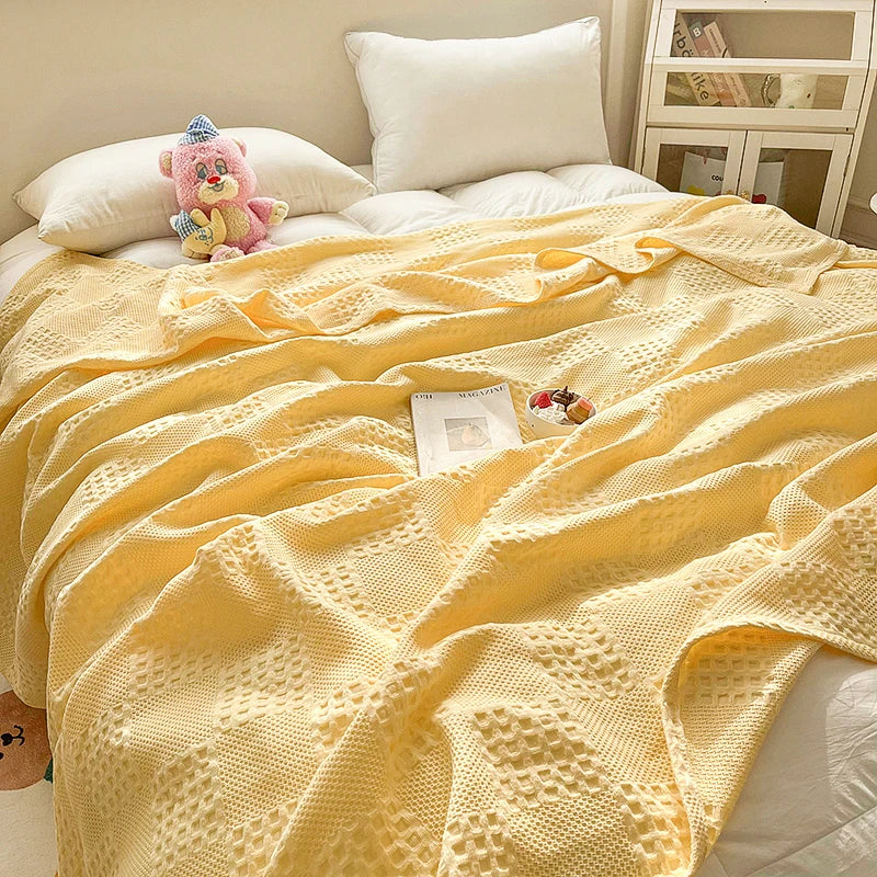 Battilo Cotton Throw Blanket
